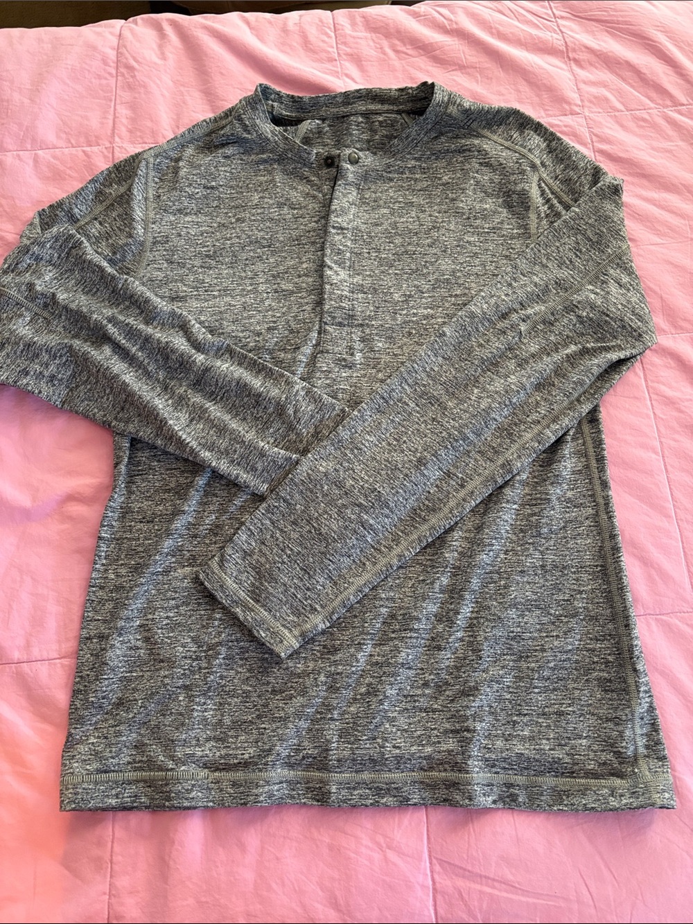 Lululemon 5 Year Basic Long Sleeve Henley Gray Men’s